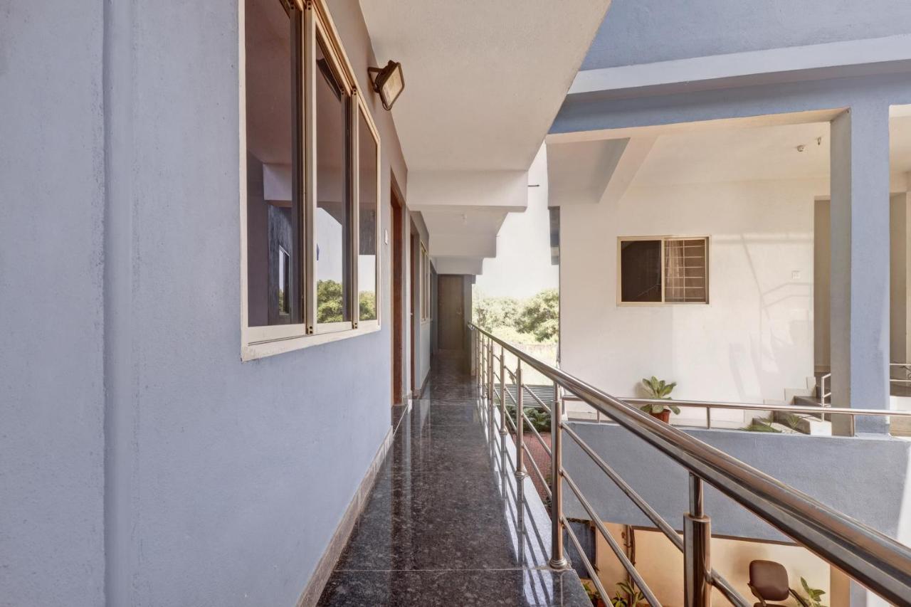 Spot On Svasthi Homes Mājāli Екстериор снимка